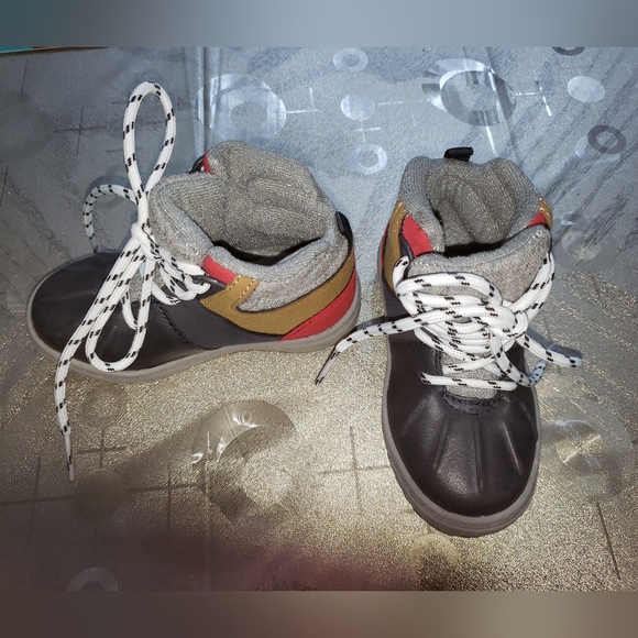 OshKosh B'gosh - Boys' Wistman Boots, OF21K07B (6M|13cm) - Picture 2 of 13